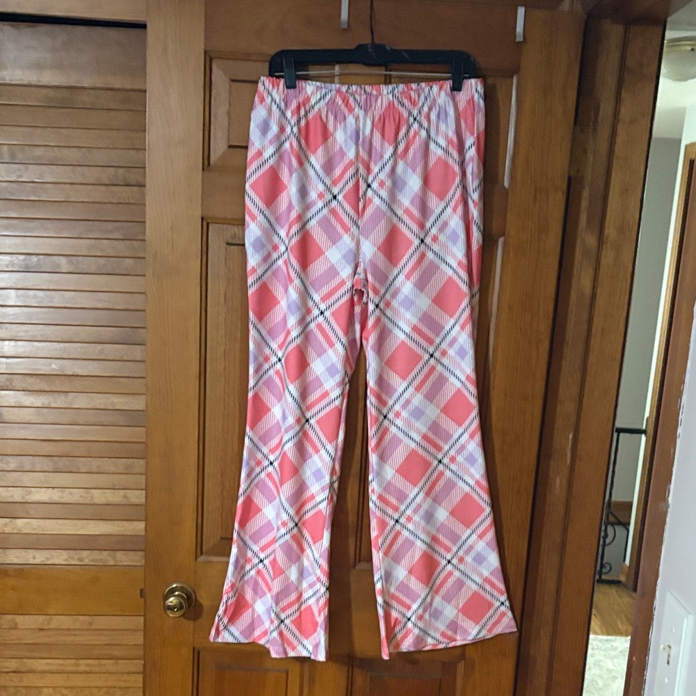 Plaid Wide Leg pants in Pink and Lavender